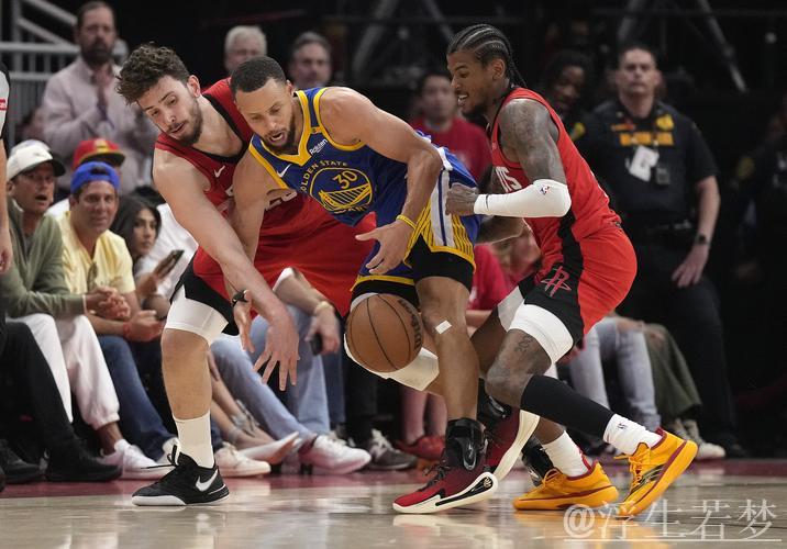 勇士险胜火箭 巴特勒27分申京31+10+5成徒劳